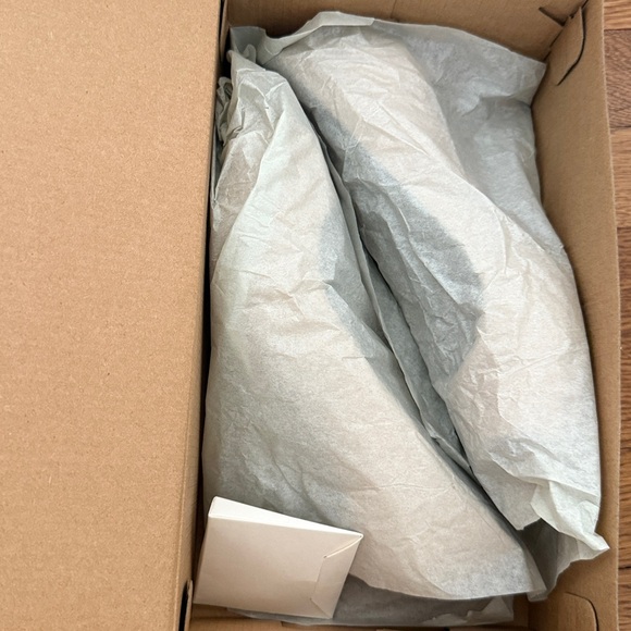 Cole Haan Dorado Platform Pump Blush Peep Toe Patent Leather Heels size 6.5 - Picture 10 of 10